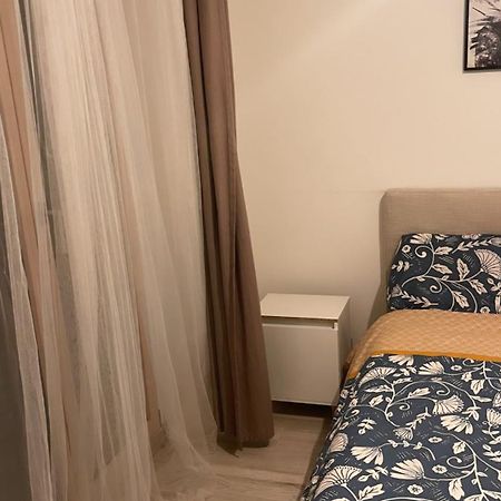 Appartement Cosy Et Bien Equipe Нантерр Экстерьер фото
